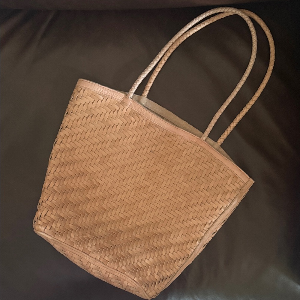 Woven Leather Tote Bag in Pink